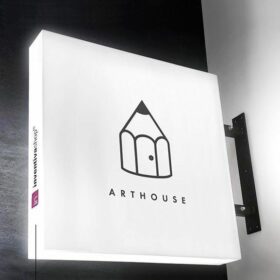 Jasa Pembuatan Neon Box Ngantang