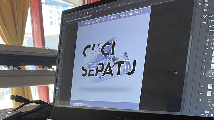 Proses Desain Produksi Neon Box